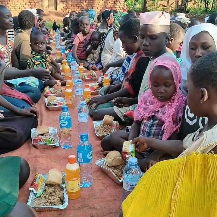 Al-Sharifu Charity Work - Image 45